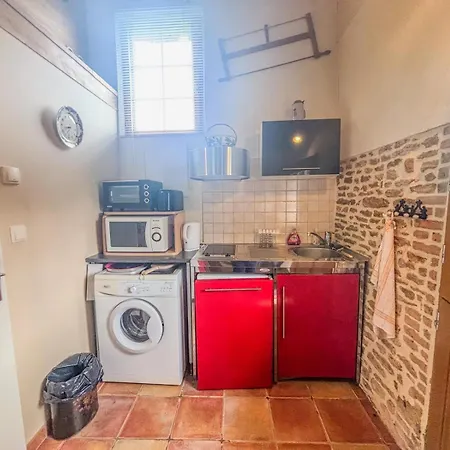 Holiday home La Petite Bergerie D'orgeres Avec Wifi Et Parking *